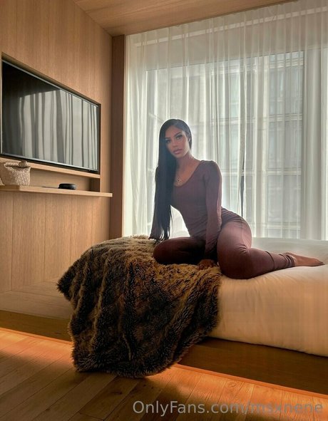 Thatgirl neya star pretty pic