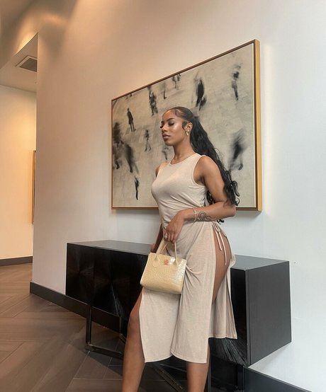 Thatgirl neya model nude pictures