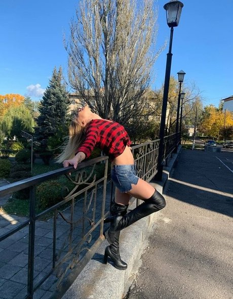 erika eden vip model pornographic archive