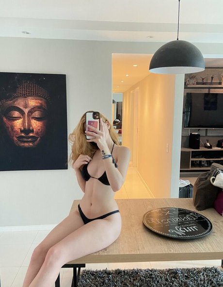 lafiorio hot star photos