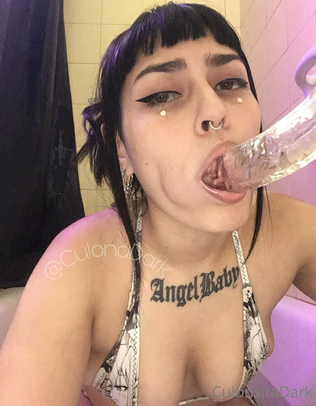 culonadark naked actress image