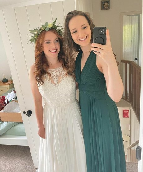 Anna Demetriou model hot img