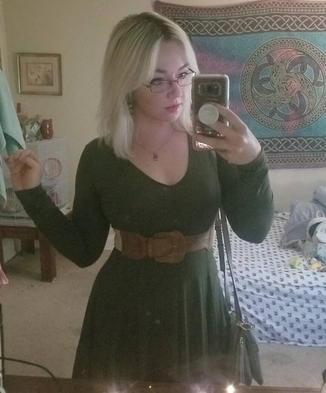 MissFushi model top pics