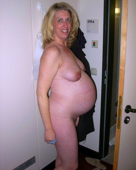 military girls onlyfans adult image