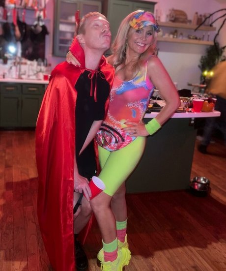 Barbara Alyn Woods star high quality image