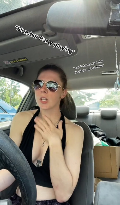 Sea Ya Later model hd pictures