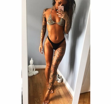 Victoria Vikki Blendell pornstar adult pics