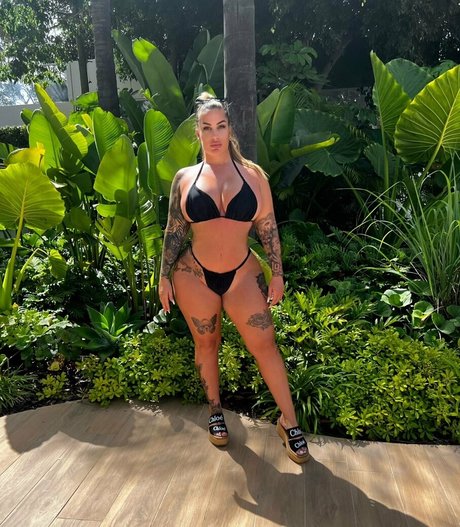 your obsession perfect model pics