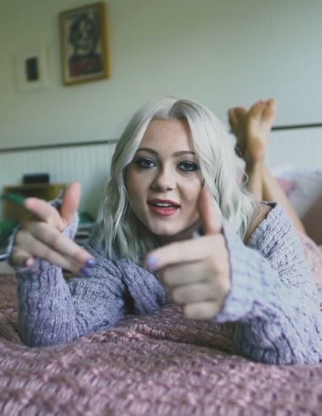 Alexi Blue naked star photos