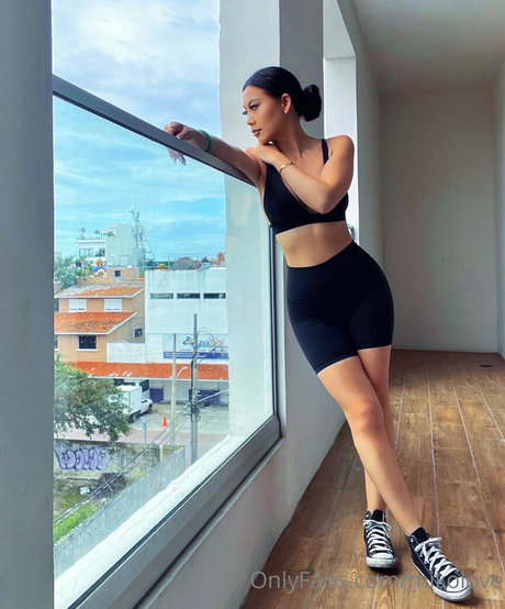 mikolove pornstar sexy img