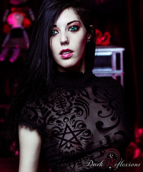 asian couple onlyfans exclusive photo