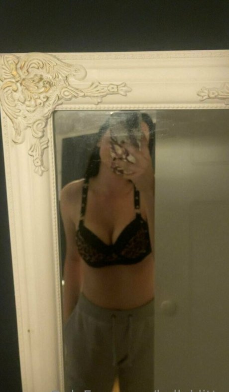 round ass onlyfans erotic photo