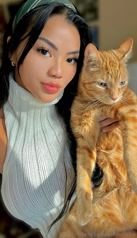 annaslifelux pornstar free pics