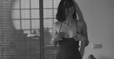 LilyAndOwen star xxx pic