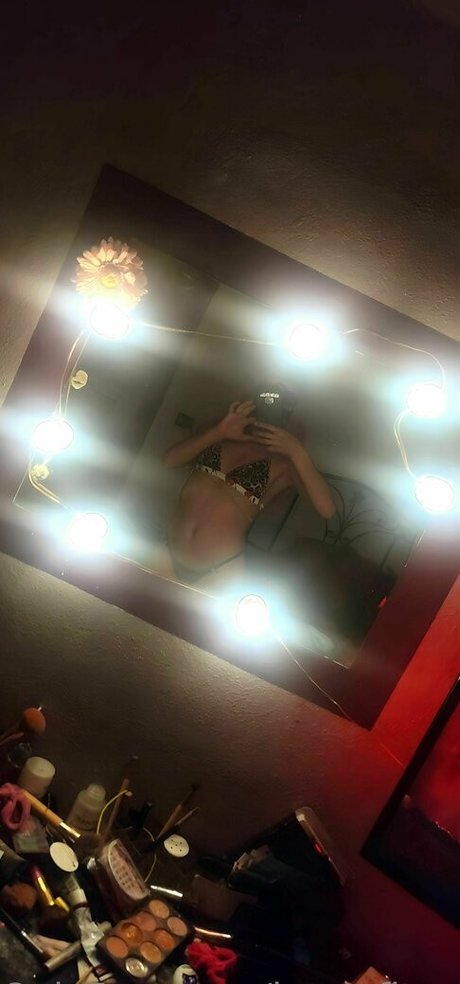 boomfitsabry star adult pictures