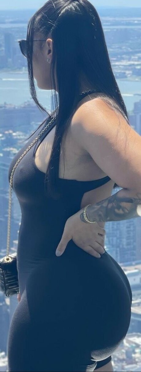 janibel b porn model galleries