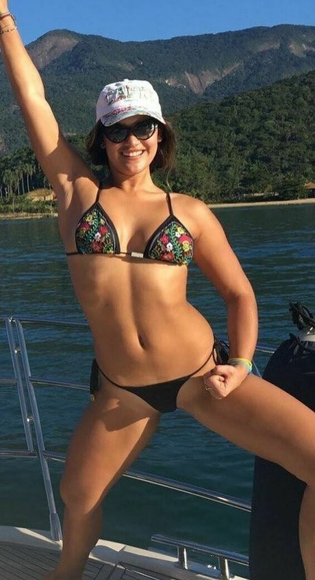 Giulia Costa nude star gallery