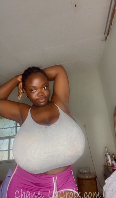 Chanel La Croix star sexy gallery