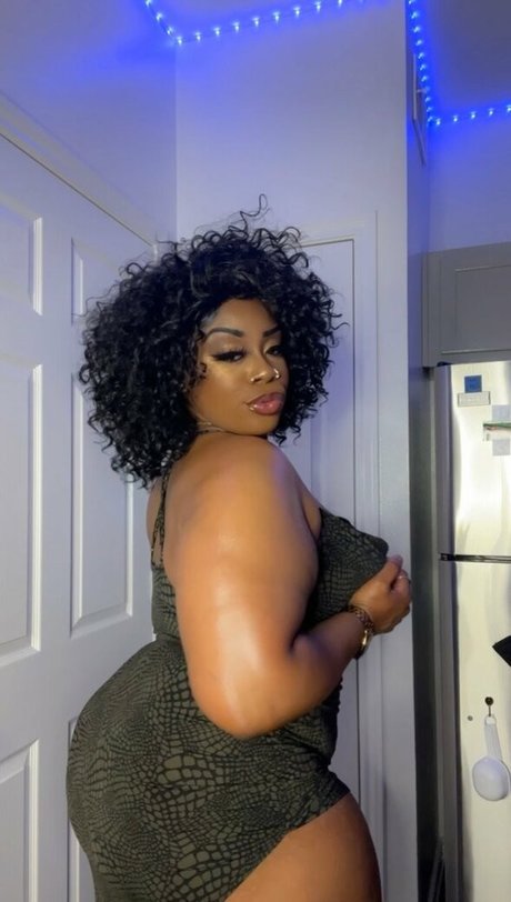 ILookLikeBaae top pornstar photo