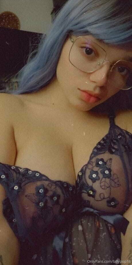 lallypop18 sex model pictures