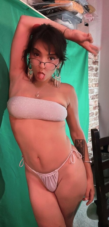 the bad choices model pornographic galleries