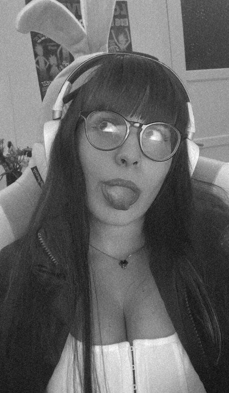 footjob onlyfans porn img