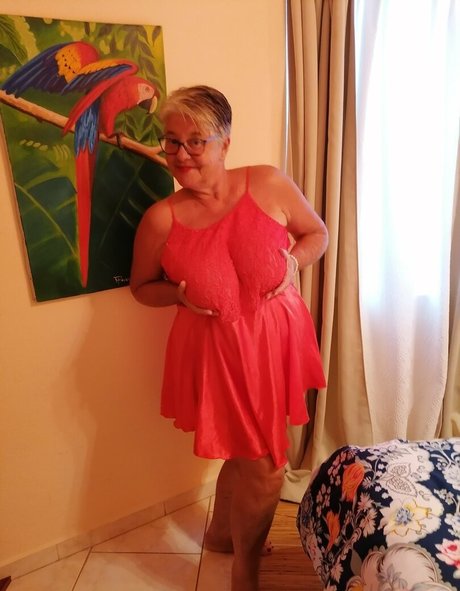 fungrannies star hot images