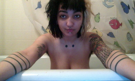 Noorann Matties star nude picture