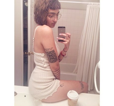 Noorann Matties star adult picture