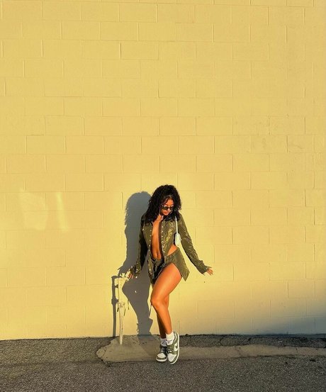 Scarlet May art pornstar images