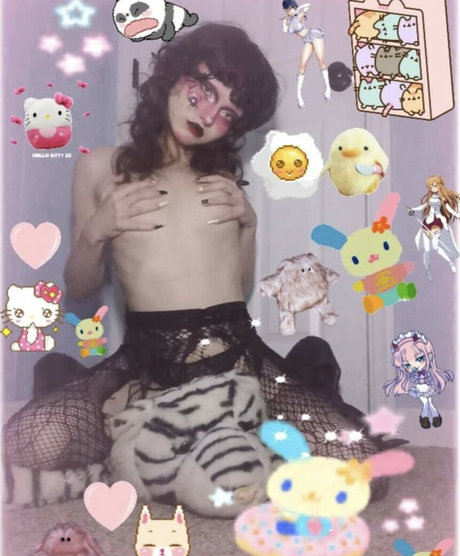 Tap3w0rm tummy model nude galleries