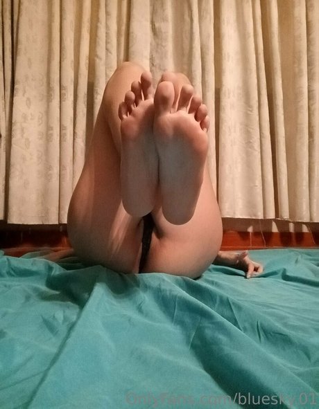 bluesky 01 star erotic photo