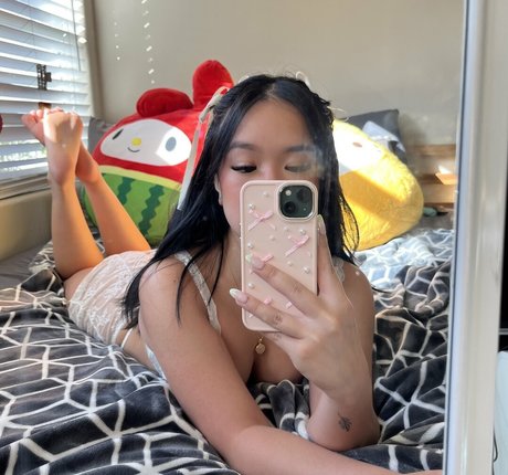 lildumplingxxx model erotic photo