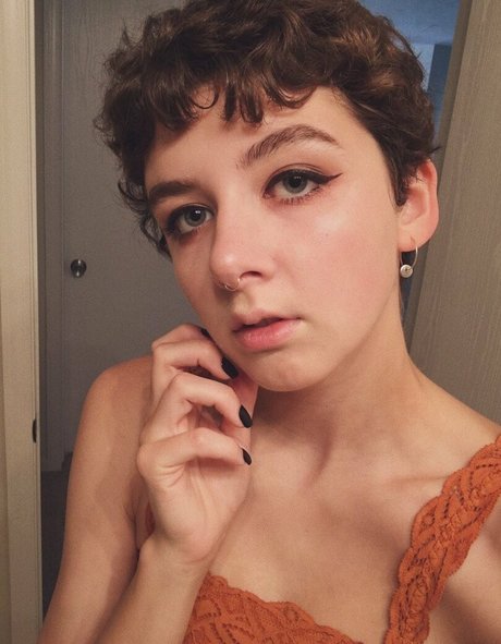 Katherine Hudson beautiful pornstar image