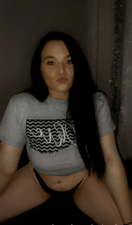 brooklynnbatesfree sexy model galleries