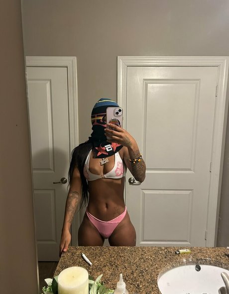 bu5tatt nudes actress pics