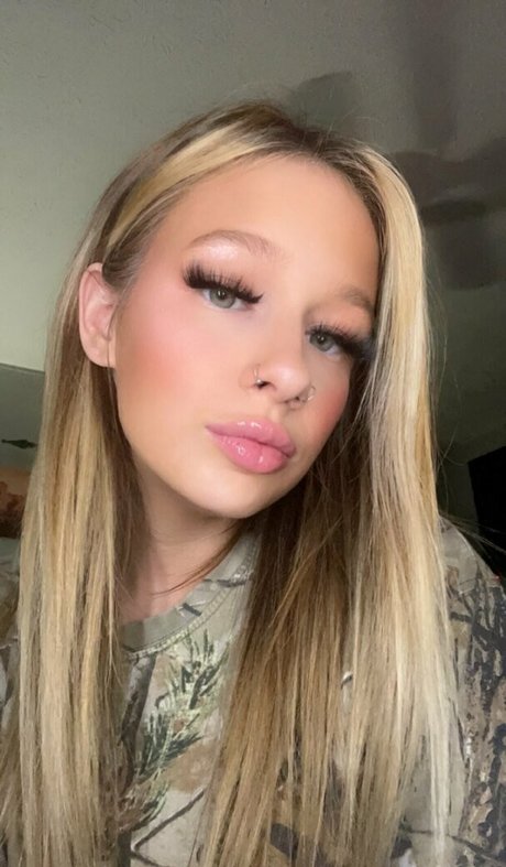 madinoelll Profile Photo