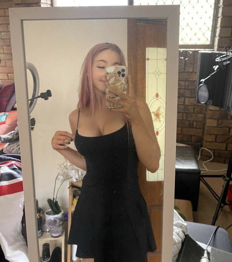 Onlykeelsxx exclusive star pic