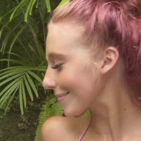 Onlykeelsxx pornstar perfect pictures