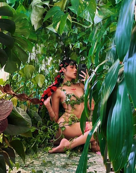 Vanessavenus21 naked star pics