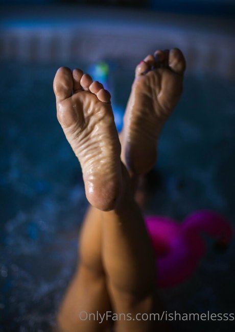 ishamelesss star gallery