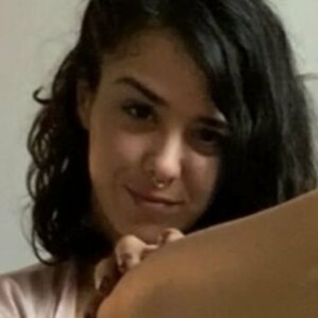 ishamelesss model sexy archive