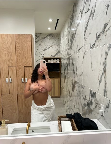 Savannah Spencer pornstar xxx photo