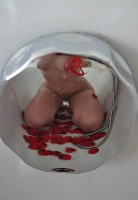 GroovyFlowerGirl top actress pics