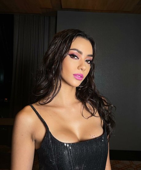 petite girls onlyfans art naked photo