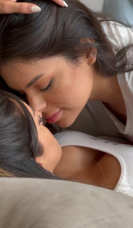 amitsharabi hot actress pics