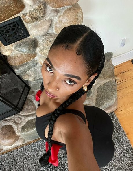 allydsworld star high quality img