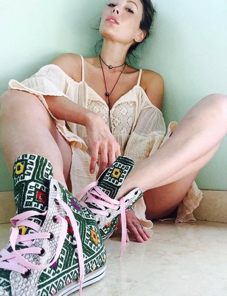 big tits mom onlyfans free naked picture