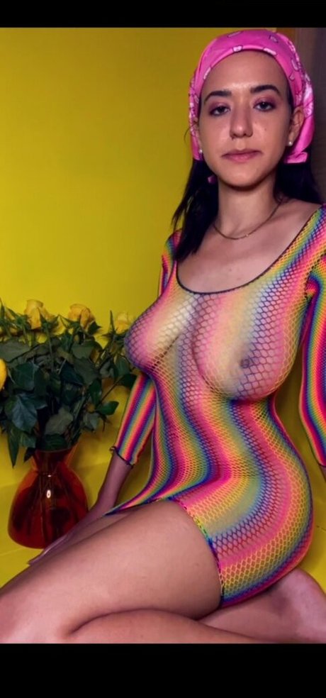 Elizabeth Danu model best img