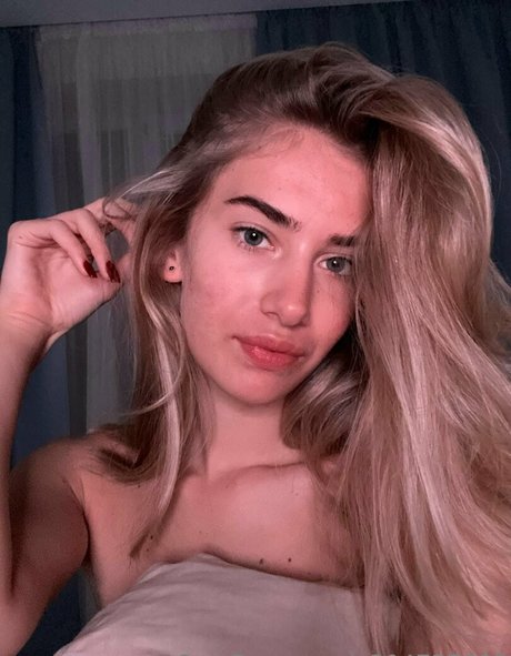 elisa holt hd model galleries